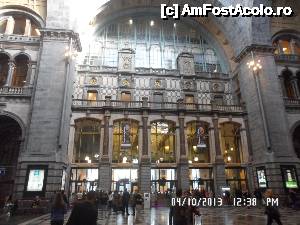 P01 [OCT-2013] interior- nivelul strazii Pelikan al Garii Centrale