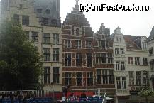 [P14] Cladiri de o frumusete arhitecturala deosebita, in Piata Mare din Anvers » foto by ileanaxperta*
 - 
<span class="allrVoted glyphicon glyphicon-heart hidden" id="av167039"></span>
<a class="m-l-10 hidden" id="sv167039" onclick="voting_Foto_DelVot(,167039,3747)" role="button">șterge vot <span class="glyphicon glyphicon-remove"></span></a>
<a id="v9167039" class=" c-red"  onclick="voting_Foto_SetVot(167039)" role="button"><span class="glyphicon glyphicon-heart-empty"></span> <b>LIKE</b> = Votează poza</a> <img class="hidden"  id="f167039W9" src="/imagini/loader.gif" border="0" /><span class="AjErrMes hidden" id="e167039ErM"></span>