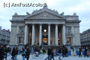 [P14] Bruxelles, Bursa (Bourse), Fațada cu Coloane corintice și Sculpturi, cu Basoreliefuri și Statui, restaurată de curând » foto by mprofeanu
 - 
<span class="allrVoted glyphicon glyphicon-heart hidden" id="av1453395"></span>
<a class="m-l-10 hidden" id="sv1453395" onclick="voting_Foto_DelVot(,1453395,3768)" role="button">șterge vot <span class="glyphicon glyphicon-remove"></span></a>
<a id="v91453395" class=" c-red"  onclick="voting_Foto_SetVot(1453395)" role="button"><span class="glyphicon glyphicon-heart-empty"></span> <b>LIKE</b> = Votează poza</a> <img class="hidden"  id="f1453395W9" src="/imagini/loader.gif" border="0" /><span class="AjErrMes hidden" id="e1453395ErM"></span>