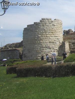 P18 [APR-2023] Turnul din ruinele cetăţii din sec XI-XIII