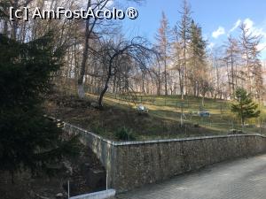 [P16] Mal taluzat la intrarea-n curte » foto by Yersinia Pestis
 - 
<span class="allrVoted glyphicon glyphicon-heart hidden" id="av1419674"></span>
<a class="m-l-10 hidden" id="sv1419674" onclick="voting_Foto_DelVot(,1419674,3780)" role="button">șterge vot <span class="glyphicon glyphicon-remove"></span></a>
<a id="v91419674" class=" c-red"  onclick="voting_Foto_SetVot(1419674)" role="button"><span class="glyphicon glyphicon-heart-empty"></span> <b>LIKE</b> = Votează poza</a> <img class="hidden"  id="f1419674W9" src="/imagini/loader.gif" border="0" /><span class="AjErrMes hidden" id="e1419674ErM"></span>