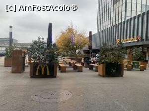 [P94] Berna,McDonalds unde am mâncat » foto by AZE
 - 
<span class="allrVoted glyphicon glyphicon-heart hidden" id="av1461127"></span>
<a class="m-l-10 hidden" id="sv1461127" onclick="voting_Foto_DelVot(,1461127,3785)" role="button">șterge vot <span class="glyphicon glyphicon-remove"></span></a>
<a id="v91461127" class=" c-red"  onclick="voting_Foto_SetVot(1461127)" role="button"><span class="glyphicon glyphicon-heart-empty"></span> <b>LIKE</b> = Votează poza</a> <img class="hidden"  id="f1461127W9" src="/imagini/loader.gif" border="0" /><span class="AjErrMes hidden" id="e1461127ErM"></span>