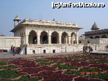 P23 [JAN-2012] Agra Fort