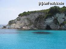 [P18] antipaxos » foto by dianabzs
 - 
<span class="allrVoted glyphicon glyphicon-heart hidden" id="av159700"></span>
<a class="m-l-10 hidden" id="sv159700" onclick="voting_Foto_DelVot(,159700,3807)" role="button">șterge vot <span class="glyphicon glyphicon-remove"></span></a>
<a id="v9159700" class=" c-red"  onclick="voting_Foto_SetVot(159700)" role="button"><span class="glyphicon glyphicon-heart-empty"></span> <b>LIKE</b> = Votează poza</a> <img class="hidden"  id="f159700W9" src="/imagini/loader.gif" border="0" /><span class="AjErrMes hidden" id="e159700ErM"></span>