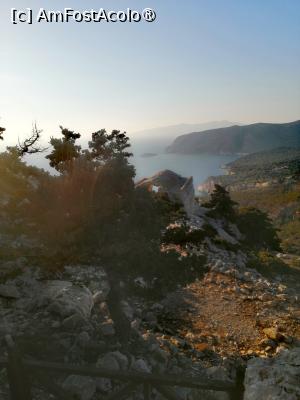 [P02] Vedere din castelul Monolithos » foto by Cristian_h
 - 
<span class="allrVoted glyphicon glyphicon-heart hidden" id="av1508339"></span>
<a class="m-l-10 hidden" id="sv1508339" onclick="voting_Foto_DelVot(,1508339,3837)" role="button">șterge vot <span class="glyphicon glyphicon-remove"></span></a>
<a id="v91508339" class=" c-red"  onclick="voting_Foto_SetVot(1508339)" role="button"><span class="glyphicon glyphicon-heart-empty"></span> <b>LIKE</b> = Votează poza</a> <img class="hidden"  id="f1508339W9" src="/imagini/loader.gif" border="0" /><span class="AjErrMes hidden" id="e1508339ErM"></span>