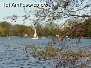 [P04] Nurnberg se poate mandri cu destule locuri in care poti sa-ti petreci timpul liber :parcurile, si sunt destule... <p> Acesta este Volkspark-120 ha.  » foto by Viola Sava
 - 
<span class="allrVoted glyphicon glyphicon-heart hidden" id="av1066241"></span>
<a class="m-l-10 hidden" id="sv1066241" onclick="voting_Foto_DelVot(,1066241,3842)" role="button">șterge vot <span class="glyphicon glyphicon-remove"></span></a>
<a id="v91066241" class=" c-red"  onclick="voting_Foto_SetVot(1066241)" role="button"><span class="glyphicon glyphicon-heart-empty"></span> <b>LIKE</b> = Votează poza</a> <img class="hidden"  id="f1066241W9" src="/imagini/loader.gif" border="0" /><span class="AjErrMes hidden" id="e1066241ErM"></span>