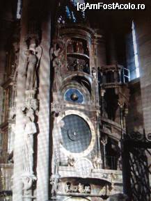 [P16] Vedere cu ceasul astronomic din interiorul Catedralei Notre Dame de Strasbourg » foto by ileanaxperta*
 - 
<span class="allrVoted glyphicon glyphicon-heart hidden" id="av27409"></span>
<a class="m-l-10 hidden" id="sv27409" onclick="voting_Foto_DelVot(,27409,3883)" role="button">șterge vot <span class="glyphicon glyphicon-remove"></span></a>
<a id="v927409" class=" c-red"  onclick="voting_Foto_SetVot(27409)" role="button"><span class="glyphicon glyphicon-heart-empty"></span> <b>LIKE</b> = Votează poza</a> <img class="hidden"  id="f27409W9" src="/imagini/loader.gif" border="0" /><span class="AjErrMes hidden" id="e27409ErM"></span>