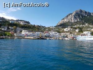 [P11] Si ajungem din nou in portul Marina Grande din Capri.  » foto by Aurici
 - 
<span class="allrVoted glyphicon glyphicon-heart hidden" id="av858212"></span>
<a class="m-l-10 hidden" id="sv858212" onclick="voting_Foto_DelVot(,858212,3887)" role="button">șterge vot <span class="glyphicon glyphicon-remove"></span></a>
<a id="v9858212" class=" c-red"  onclick="voting_Foto_SetVot(858212)" role="button"><span class="glyphicon glyphicon-heart-empty"></span> <b>LIKE</b> = Votează poza</a> <img class="hidden"  id="f858212W9" src="/imagini/loader.gif" border="0" /><span class="AjErrMes hidden" id="e858212ErM"></span>