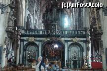 [P14] O parte din interiorul atat de deosebit si de maret al bisericii Notre Dame de Brugge » foto by ileanaxperta*
 - 
<span class="allrVoted glyphicon glyphicon-heart hidden" id="av159676"></span>
<a class="m-l-10 hidden" id="sv159676" onclick="voting_Foto_DelVot(,159676,3901)" role="button">șterge vot <span class="glyphicon glyphicon-remove"></span></a>
<a id="v9159676" class=" c-red"  onclick="voting_Foto_SetVot(159676)" role="button"><span class="glyphicon glyphicon-heart-empty"></span> <b>LIKE</b> = Votează poza</a> <img class="hidden"  id="f159676W9" src="/imagini/loader.gif" border="0" /><span class="AjErrMes hidden" id="e159676ErM"></span>