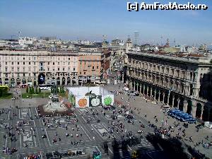 [P12] De pe terasa Duomului. Eu am ales varianta de forzza si am urcat pe scari. Se vede Via Dante si la capat Castelo Sforzesco si putin din Alpi. Jos este statuia lui Vittorio Emanuelle II » foto by andreip2
 - 
<span class="allrVoted glyphicon glyphicon-heart hidden" id="av614041"></span>
<a class="m-l-10 hidden" id="sv614041" onclick="voting_Foto_DelVot(,614041,3925)" role="button">șterge vot <span class="glyphicon glyphicon-remove"></span></a>
<a id="v9614041" class=" c-red"  onclick="voting_Foto_SetVot(614041)" role="button"><span class="glyphicon glyphicon-heart-empty"></span> <b>LIKE</b> = Votează poza</a> <img class="hidden"  id="f614041W9" src="/imagini/loader.gif" border="0" /><span class="AjErrMes hidden" id="e614041ErM"></span>