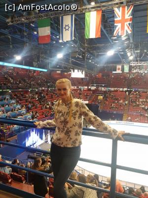 [P13] La Mediolanum Forum, asteptand inceperea Campionatului Mondial de Patinaj Artistic - un vis împlinit!  » foto by Alina Roxana
 - 
<span class="allrVoted glyphicon glyphicon-heart hidden" id="av1060901"></span>
<a class="m-l-10 hidden" id="sv1060901" onclick="voting_Foto_DelVot(,1060901,3925)" role="button">șterge vot <span class="glyphicon glyphicon-remove"></span></a>
<a id="v91060901" class=" c-red"  onclick="voting_Foto_SetVot(1060901)" role="button"><span class="glyphicon glyphicon-heart-empty"></span> <b>LIKE</b> = Votează poza</a> <img class="hidden"  id="f1060901W9" src="/imagini/loader.gif" border="0" /><span class="AjErrMes hidden" id="e1060901ErM"></span>