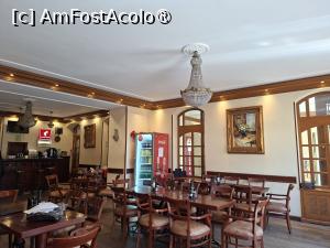 [P31] Piața Mare - Amber Cafe » foto by Carmen Ion
 - 
<span class="allrVoted glyphicon glyphicon-heart hidden" id="av1513608"></span>
<a class="m-l-10 hidden" id="sv1513608" onclick="voting_Foto_DelVot(,1513608,3936)" role="button">șterge vot <span class="glyphicon glyphicon-remove"></span></a>
<a id="v91513608" class=" c-red"  onclick="voting_Foto_SetVot(1513608)" role="button"><span class="glyphicon glyphicon-heart-empty"></span> <b>LIKE</b> = Votează poza</a> <img class="hidden"  id="f1513608W9" src="/imagini/loader.gif" border="0" /><span class="AjErrMes hidden" id="e1513608ErM"></span>