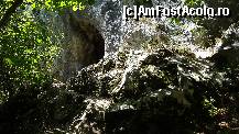 [P09] În ascensiune către intrarea în Grota Bigăr » foto by bog68
 - 
<span class="allrVoted glyphicon glyphicon-heart hidden" id="av469197"></span>
<a class="m-l-10 hidden" id="sv469197" onclick="voting_Foto_DelVot(,469197,3939)" role="button">șterge vot <span class="glyphicon glyphicon-remove"></span></a>
<a id="v9469197" class=" c-red"  onclick="voting_Foto_SetVot(469197)" role="button"><span class="glyphicon glyphicon-heart-empty"></span> <b>LIKE</b> = Votează poza</a> <img class="hidden"  id="f469197W9" src="/imagini/loader.gif" border="0" /><span class="AjErrMes hidden" id="e469197ErM"></span>