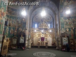 [P17] Constanța, Catedrala Arhiepiscopală „Sf. Apostoli Petru și Pavel”, interior » foto by mprofeanu
 - 
<span class="allrVoted glyphicon glyphicon-heart hidden" id="av1509438"></span>
<a class="m-l-10 hidden" id="sv1509438" onclick="voting_Foto_DelVot(,1509438,4001)" role="button">șterge vot <span class="glyphicon glyphicon-remove"></span></a>
<a id="v91509438" class=" c-red"  onclick="voting_Foto_SetVot(1509438)" role="button"><span class="glyphicon glyphicon-heart-empty"></span> <b>LIKE</b> = Votează poza</a> <img class="hidden"  id="f1509438W9" src="/imagini/loader.gif" border="0" /><span class="AjErrMes hidden" id="e1509438ErM"></span>