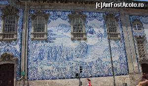 [P17] Peretele lateral al Igreja do Carmo acoperită cu azulejos, cel mai mare panou cu azulejos din Porto.  » foto by gettutza
 - 
<span class="allrVoted glyphicon glyphicon-heart hidden" id="av569791"></span>
<a class="m-l-10 hidden" id="sv569791" onclick="voting_Foto_DelVot(,569791,4082)" role="button">șterge vot <span class="glyphicon glyphicon-remove"></span></a>
<a id="v9569791" class=" c-red"  onclick="voting_Foto_SetVot(569791)" role="button"><span class="glyphicon glyphicon-heart-empty"></span> <b>LIKE</b> = Votează poza</a> <img class="hidden"  id="f569791W9" src="/imagini/loader.gif" border="0" /><span class="AjErrMes hidden" id="e569791ErM"></span>
