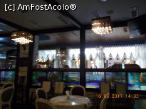 [P14] Interior restaurant.  » foto by elviramvio
 - 
<span class="allrVoted glyphicon glyphicon-heart hidden" id="av902170"></span>
<a class="m-l-10 hidden" id="sv902170" onclick="voting_Foto_DelVot(,902170,4083)" role="button">șterge vot <span class="glyphicon glyphicon-remove"></span></a>
<a id="v9902170" class=" c-red"  onclick="voting_Foto_SetVot(902170)" role="button"><span class="glyphicon glyphicon-heart-empty"></span> <b>LIKE</b> = Votează poza</a> <img class="hidden"  id="f902170W9" src="/imagini/loader.gif" border="0" /><span class="AjErrMes hidden" id="e902170ErM"></span>