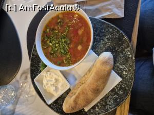 [P07] Restaurant Presto - ciorbă de văcuță » foto by ANILU
 - 
<span class="allrVoted glyphicon glyphicon-heart hidden" id="av1480648"></span>
<a class="m-l-10 hidden" id="sv1480648" onclick="voting_Foto_DelVot(,1480648,4083)" role="button">șterge vot <span class="glyphicon glyphicon-remove"></span></a>
<a id="v91480648" class=" c-red"  onclick="voting_Foto_SetVot(1480648)" role="button"><span class="glyphicon glyphicon-heart-empty"></span> <b>LIKE</b> = Votează poza</a> <img class="hidden"  id="f1480648W9" src="/imagini/loader.gif" border="0" /><span class="AjErrMes hidden" id="e1480648ErM"></span>