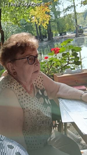 [P01] Mama Michi ca şi invitată nonagenară » foto by Michi
 - 
<span class="allrVoted glyphicon glyphicon-heart hidden" id="av1446365"></span>
<a class="m-l-10 hidden" id="sv1446365" onclick="voting_Foto_DelVot(,1446365,4083)" role="button">șterge vot <span class="glyphicon glyphicon-remove"></span></a>
<a id="v91446365" class=" c-red"  onclick="voting_Foto_SetVot(1446365)" role="button"><span class="glyphicon glyphicon-heart-empty"></span> <b>LIKE</b> = Votează poza</a> <img class="hidden"  id="f1446365W9" src="/imagini/loader.gif" border="0" /><span class="AjErrMes hidden" id="e1446365ErM"></span>