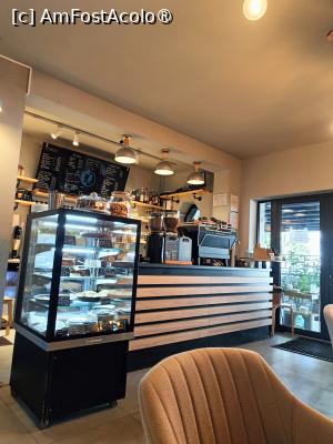 [P03] Cafeneaua Nației - interior. » foto by tata123 🔱
 - 
<span class="allrVoted glyphicon glyphicon-heart hidden" id="av1538819"></span>
<a class="m-l-10 hidden" id="sv1538819" onclick="voting_Foto_DelVot(,1538819,4083)" role="button">șterge vot <span class="glyphicon glyphicon-remove"></span></a>
<a id="v91538819" class=" c-red"  onclick="voting_Foto_SetVot(1538819)" role="button"><span class="glyphicon glyphicon-heart-empty"></span> <b>LIKE</b> = Votează poza</a> <img class="hidden"  id="f1538819W9" src="/imagini/loader.gif" border="0" /><span class="AjErrMes hidden" id="e1538819ErM"></span>