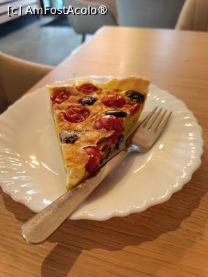 [P04] Quiche de legume. » foto by tata123 🔱
 - 
<span class="allrVoted glyphicon glyphicon-heart hidden" id="av1538820"></span>
<a class="m-l-10 hidden" id="sv1538820" onclick="voting_Foto_DelVot(,1538820,4083)" role="button">șterge vot <span class="glyphicon glyphicon-remove"></span></a>
<a id="v91538820" class=" c-red"  onclick="voting_Foto_SetVot(1538820)" role="button"><span class="glyphicon glyphicon-heart-empty"></span> <b>LIKE</b> = Votează poza</a> <img class="hidden"  id="f1538820W9" src="/imagini/loader.gif" border="0" /><span class="AjErrMes hidden" id="e1538820ErM"></span>