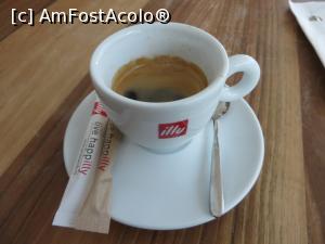 [P11] O cafea gustoasă - Bistro Carusel.  » foto by tata123 🔱
 - 
<span class="allrVoted glyphicon glyphicon-heart hidden" id="av1016855"></span>
<a class="m-l-10 hidden" id="sv1016855" onclick="voting_Foto_DelVot(,1016855,4083)" role="button">șterge vot <span class="glyphicon glyphicon-remove"></span></a>
<a id="v91016855" class=" c-red"  onclick="voting_Foto_SetVot(1016855)" role="button"><span class="glyphicon glyphicon-heart-empty"></span> <b>LIKE</b> = Votează poza</a> <img class="hidden"  id="f1016855W9" src="/imagini/loader.gif" border="0" /><span class="AjErrMes hidden" id="e1016855ErM"></span>