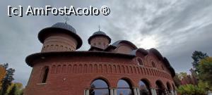 [P06] Catedrala nouă - Curtea de Argeș. » foto by tata123 🔱
 - 
<span class="allrVoted glyphicon glyphicon-heart hidden" id="av1504331"></span>
<a class="m-l-10 hidden" id="sv1504331" onclick="voting_Foto_DelVot(,1504331,4208)" role="button">șterge vot <span class="glyphicon glyphicon-remove"></span></a>
<a id="v91504331" class=" c-red"  onclick="voting_Foto_SetVot(1504331)" role="button"><span class="glyphicon glyphicon-heart-empty"></span> <b>LIKE</b> = Votează poza</a> <img class="hidden"  id="f1504331W9" src="/imagini/loader.gif" border="0" /><span class="AjErrMes hidden" id="e1504331ErM"></span>