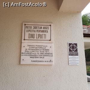 [P09] Ciolcești, Argeș, Casa Memorială Dinu Lipatti, Conacul Fundăţeanca odinioară, Monument Istoric azi » foto by mprofeanu
 - 
<span class="allrVoted glyphicon glyphicon-heart hidden" id="av1443273"></span>
<a class="m-l-10 hidden" id="sv1443273" onclick="voting_Foto_DelVot(,1443273,4219)" role="button">șterge vot <span class="glyphicon glyphicon-remove"></span></a>
<a id="v91443273" class=" c-red"  onclick="voting_Foto_SetVot(1443273)" role="button"><span class="glyphicon glyphicon-heart-empty"></span> <b>LIKE</b> = Votează poza</a> <img class="hidden"  id="f1443273W9" src="/imagini/loader.gif" border="0" /><span class="AjErrMes hidden" id="e1443273ErM"></span>