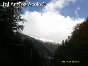 [P16] 16. Vârful Munților Făgăraș este înzăpezit.. » foto by msnd
 - 
<span class="allrVoted glyphicon glyphicon-heart hidden" id="av1504614"></span>
<a class="m-l-10 hidden" id="sv1504614" onclick="voting_Foto_DelVot(,1504614,4219)" role="button">șterge vot <span class="glyphicon glyphicon-remove"></span></a>
<a id="v91504614" class=" c-red"  onclick="voting_Foto_SetVot(1504614)" role="button"><span class="glyphicon glyphicon-heart-empty"></span> <b>LIKE</b> = Votează poza</a> <img class="hidden"  id="f1504614W9" src="/imagini/loader.gif" border="0" /><span class="AjErrMes hidden" id="e1504614ErM"></span>