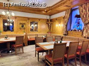 [P33] Hotel Mercure Binderbubi; restaurant » foto by crismis
 - 
<span class="allrVoted glyphicon glyphicon-heart hidden" id="av1478997"></span>
<a class="m-l-10 hidden" id="sv1478997" onclick="voting_Foto_DelVot(,1478997,4223)" role="button">șterge vot <span class="glyphicon glyphicon-remove"></span></a>
<a id="v91478997" class=" c-red"  onclick="voting_Foto_SetVot(1478997)" role="button"><span class="glyphicon glyphicon-heart-empty"></span> <b>LIKE</b> = Votează poza</a> <img class="hidden"  id="f1478997W9" src="/imagini/loader.gif" border="0" /><span class="AjErrMes hidden" id="e1478997ErM"></span>