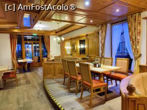 [P34] Hotel Mercure Binderbubi; restaurant » foto by crismis
 - 
<span class="allrVoted glyphicon glyphicon-heart hidden" id="av1478998"></span>
<a class="m-l-10 hidden" id="sv1478998" onclick="voting_Foto_DelVot(,1478998,4223)" role="button">șterge vot <span class="glyphicon glyphicon-remove"></span></a>
<a id="v91478998" class=" c-red"  onclick="voting_Foto_SetVot(1478998)" role="button"><span class="glyphicon glyphicon-heart-empty"></span> <b>LIKE</b> = Votează poza</a> <img class="hidden"  id="f1478998W9" src="/imagini/loader.gif" border="0" /><span class="AjErrMes hidden" id="e1478998ErM"></span>