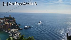 P18 [OCT-2023] Vernazza - priveliște minunată spre port