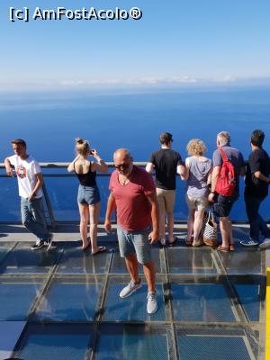 P02 [JUL-2018] așa numitul skywalk Cabo Girao sau la 500 de metri deasupra mării