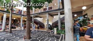 [P17] Mercado dos Lavradores, interior » foto by irinad
 - 
<span class="allrVoted glyphicon glyphicon-heart hidden" id="av1501233"></span>
<a class="m-l-10 hidden" id="sv1501233" onclick="voting_Foto_DelVot(,1501233,4289)" role="button">șterge vot <span class="glyphicon glyphicon-remove"></span></a>
<a id="v91501233" class=" c-red"  onclick="voting_Foto_SetVot(1501233)" role="button"><span class="glyphicon glyphicon-heart-empty"></span> <b>LIKE</b> = Votează poza</a> <img class="hidden"  id="f1501233W9" src="/imagini/loader.gif" border="0" /><span class="AjErrMes hidden" id="e1501233ErM"></span>