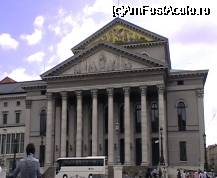 [P34] Nationaltheater München, sediul Bayerische Staatsoper. » foto by Costi
 - 
<span class="allrVoted glyphicon glyphicon-heart hidden" id="av36831"></span>
<a class="m-l-10 hidden" id="sv36831" onclick="voting_Foto_DelVot(,36831,4310)" role="button">șterge vot <span class="glyphicon glyphicon-remove"></span></a>
<a id="v936831" class=" c-red"  onclick="voting_Foto_SetVot(36831)" role="button"><span class="glyphicon glyphicon-heart-empty"></span> <b>LIKE</b> = Votează poza</a> <img class="hidden"  id="f36831W9" src="/imagini/loader.gif" border="0" /><span class="AjErrMes hidden" id="e36831ErM"></span>