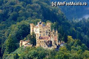 [P65] Castelul Schwangau vazut de sus » foto by Puiu2010
 - 
<span class="allrVoted glyphicon glyphicon-heart hidden" id="av378300"></span>
<a class="m-l-10 hidden" id="sv378300" onclick="voting_Foto_DelVot(,378300,4310)" role="button">șterge vot <span class="glyphicon glyphicon-remove"></span></a>
<a id="v9378300" class=" c-red"  onclick="voting_Foto_SetVot(378300)" role="button"><span class="glyphicon glyphicon-heart-empty"></span> <b>LIKE</b> = Votează poza</a> <img class="hidden"  id="f378300W9" src="/imagini/loader.gif" border="0" /><span class="AjErrMes hidden" id="e378300ErM"></span>