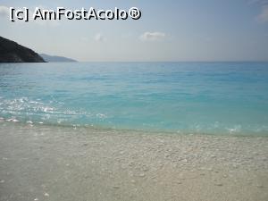 P14 [JUN-2017] Culoarea mării, plaja Mirthos. 