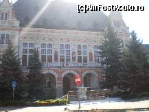 [P18] Palatul Prefecturii din Deva. » foto by presario
 - 
<span class="allrVoted glyphicon glyphicon-heart hidden" id="av137441"></span>
<a class="m-l-10 hidden" id="sv137441" onclick="voting_Foto_DelVot(,137441,4370)" role="button">șterge vot <span class="glyphicon glyphicon-remove"></span></a>
<a id="v9137441" class=" c-red"  onclick="voting_Foto_SetVot(137441)" role="button"><span class="glyphicon glyphicon-heart-empty"></span> <b>LIKE</b> = Votează poza</a> <img class="hidden"  id="f137441W9" src="/imagini/loader.gif" border="0" /><span class="AjErrMes hidden" id="e137441ErM"></span>