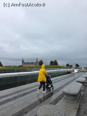 [P54] si ploaia torentiala la plecare de la castelul Kronborg » foto by Opelantara
 - 
<span class="allrVoted glyphicon glyphicon-heart hidden" id="av1544168"></span>
<a class="m-l-10 hidden" id="sv1544168" onclick="voting_Foto_DelVot(,1544168,4424)" role="button">șterge vot <span class="glyphicon glyphicon-remove"></span></a>
<a id="v91544168" class=" c-red"  onclick="voting_Foto_SetVot(1544168)" role="button"><span class="glyphicon glyphicon-heart-empty"></span> <b>LIKE</b> = Votează poza</a> <img class="hidden"  id="f1544168W9" src="/imagini/loader.gif" border="0" /><span class="AjErrMes hidden" id="e1544168ErM"></span>