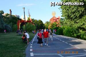 [P07] Faleza Dunarii- artera pietonala cu pista pentru biciclisti » foto by mirmicu
 - 
<span class="allrVoted glyphicon glyphicon-heart hidden" id="av442040"></span>
<a class="m-l-10 hidden" id="sv442040" onclick="voting_Foto_DelVot(,442040,4457)" role="button">șterge vot <span class="glyphicon glyphicon-remove"></span></a>
<a id="v9442040" class=" c-red"  onclick="voting_Foto_SetVot(442040)" role="button"><span class="glyphicon glyphicon-heart-empty"></span> <b>LIKE</b> = Votează poza</a> <img class="hidden"  id="f442040W9" src="/imagini/loader.gif" border="0" /><span class="AjErrMes hidden" id="e442040ErM"></span>
