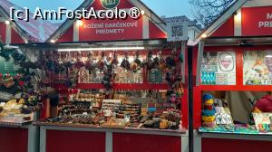 [P11] centrul vechi Bratislava, târgul de Craciun » foto by Yolanda
 - 
<span class="allrVoted glyphicon glyphicon-heart hidden" id="av1512387"></span>
<a class="m-l-10 hidden" id="sv1512387" onclick="voting_Foto_DelVot(,1512387,4596)" role="button">șterge vot <span class="glyphicon glyphicon-remove"></span></a>
<a id="v91512387" class=" c-red"  onclick="voting_Foto_SetVot(1512387)" role="button"><span class="glyphicon glyphicon-heart-empty"></span> <b>LIKE</b> = Votează poza</a> <img class="hidden"  id="f1512387W9" src="/imagini/loader.gif" border="0" /><span class="AjErrMes hidden" id="e1512387ErM"></span>