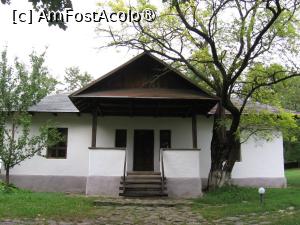 [P08] Casa părintească din Ipotești (refăcută). » foto by tata123 🔱
 - 
<span class="allrVoted glyphicon glyphicon-heart hidden" id="av1466683"></span>
<a class="m-l-10 hidden" id="sv1466683" onclick="voting_Foto_DelVot(,1466683,4656)" role="button">șterge vot <span class="glyphicon glyphicon-remove"></span></a>
<a id="v91466683" class=" c-red"  onclick="voting_Foto_SetVot(1466683)" role="button"><span class="glyphicon glyphicon-heart-empty"></span> <b>LIKE</b> = Votează poza</a> <img class="hidden"  id="f1466683W9" src="/imagini/loader.gif" border="0" /><span class="AjErrMes hidden" id="e1466683ErM"></span>