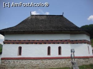 [P41] Biserica mănăstirii Comanca este declarată 'monument istoric'. Aceasta a fost construită în perioada 1735-1736.  » foto by Floryn81
 - 
<span class="allrVoted glyphicon glyphicon-heart hidden" id="av877791"></span>
<a class="m-l-10 hidden" id="sv877791" onclick="voting_Foto_DelVot(,877791,4666)" role="button">șterge vot <span class="glyphicon glyphicon-remove"></span></a>
<a id="v9877791" class=" c-red"  onclick="voting_Foto_SetVot(877791)" role="button"><span class="glyphicon glyphicon-heart-empty"></span> <b>LIKE</b> = Votează poza</a> <img class="hidden"  id="f877791W9" src="/imagini/loader.gif" border="0" /><span class="AjErrMes hidden" id="e877791ErM"></span>