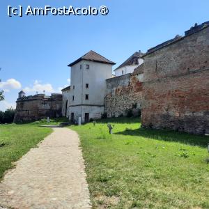 [P09] Brașov, Cetățuia de la Straja, Partea de nord cu Turnul de Apărare » foto by mprofeanu
 - 
<span class="allrVoted glyphicon glyphicon-heart hidden" id="av1436555"></span>
<a class="m-l-10 hidden" id="sv1436555" onclick="voting_Foto_DelVot(,1436555,4703)" role="button">șterge vot <span class="glyphicon glyphicon-remove"></span></a>
<a id="v91436555" class=" c-red"  onclick="voting_Foto_SetVot(1436555)" role="button"><span class="glyphicon glyphicon-heart-empty"></span> <b>LIKE</b> = Votează poza</a> <img class="hidden"  id="f1436555W9" src="/imagini/loader.gif" border="0" /><span class="AjErrMes hidden" id="e1436555ErM"></span>