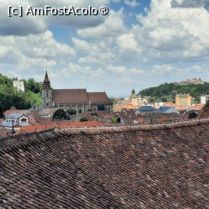 [P15] Fortificațiile Brașovului, Bastionul Țesătorilor, Acoperișurile și, de la stânga la dreaptă, Turnul Alb, Biserica Neagră, Turnul Sfatului, Cetatea de la Straja pozate din Turnul de Veghe de sud - est, poză mărită... » foto by mprofeanu
 - 
<span class="allrVoted glyphicon glyphicon-heart hidden" id="av1437668"></span>
<a class="m-l-10 hidden" id="sv1437668" onclick="voting_Foto_DelVot(,1437668,4703)" role="button">șterge vot <span class="glyphicon glyphicon-remove"></span></a>
<a id="v91437668" class=" c-red"  onclick="voting_Foto_SetVot(1437668)" role="button"><span class="glyphicon glyphicon-heart-empty"></span> <b>LIKE</b> = Votează poza</a> <img class="hidden"  id="f1437668W9" src="/imagini/loader.gif" border="0" /><span class="AjErrMes hidden" id="e1437668ErM"></span>