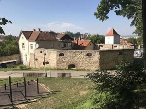 [P20] Fortificațiile Brașovului, Bastionul Funarilor (Frânghierilor) de formă hexagonală » foto by mprofeanu <span class="label label-default labelC_thin small">NEVOTABILĂ</span>