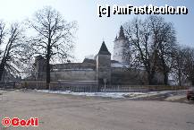 [P54] Vedere dinspre nord-est a cetăţii fortificate din Hărman » foto by Costi
 - 
<span class="allrVoted glyphicon glyphicon-heart hidden" id="av307610"></span>
<a class="m-l-10 hidden" id="sv307610" onclick="voting_Foto_DelVot(,307610,4703)" role="button">șterge vot <span class="glyphicon glyphicon-remove"></span></a>
<a id="v9307610" class=" c-red"  onclick="voting_Foto_SetVot(307610)" role="button"><span class="glyphicon glyphicon-heart-empty"></span> <b>LIKE</b> = Votează poza</a> <img class="hidden"  id="f307610W9" src="/imagini/loader.gif" border="0" /><span class="AjErrMes hidden" id="e307610ErM"></span>