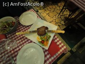 [P41] L’antica Fraschetta - mușchi de vită » foto by Dragoș_MD
 - 
<span class="allrVoted glyphicon glyphicon-heart hidden" id="av1473282"></span>
<a class="m-l-10 hidden" id="sv1473282" onclick="voting_Foto_DelVot(,1473282,4732)" role="button">șterge vot <span class="glyphicon glyphicon-remove"></span></a>
<a id="v91473282" class=" c-red"  onclick="voting_Foto_SetVot(1473282)" role="button"><span class="glyphicon glyphicon-heart-empty"></span> <b>LIKE</b> = Votează poza</a> <img class="hidden"  id="f1473282W9" src="/imagini/loader.gif" border="0" /><span class="AjErrMes hidden" id="e1473282ErM"></span>