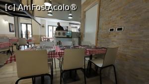 [P59] Grano Trattoria - interior » foto by Dragoș_MD
 - 
<span class="allrVoted glyphicon glyphicon-heart hidden" id="av1473300"></span>
<a class="m-l-10 hidden" id="sv1473300" onclick="voting_Foto_DelVot(,1473300,4732)" role="button">șterge vot <span class="glyphicon glyphicon-remove"></span></a>
<a id="v91473300" class=" c-red"  onclick="voting_Foto_SetVot(1473300)" role="button"><span class="glyphicon glyphicon-heart-empty"></span> <b>LIKE</b> = Votează poza</a> <img class="hidden"  id="f1473300W9" src="/imagini/loader.gif" border="0" /><span class="AjErrMes hidden" id="e1473300ErM"></span>