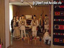 [P23] Costume populare taranesti din muzeul de Arta populara romaneasca din Sala Unirii » foto by biancuta
 - 
<span class="allrVoted glyphicon glyphicon-heart hidden" id="av75510"></span>
<a class="m-l-10 hidden" id="sv75510" onclick="voting_Foto_DelVot(,75510,4738)" role="button">șterge vot <span class="glyphicon glyphicon-remove"></span></a>
<a id="v975510" class=" c-red"  onclick="voting_Foto_SetVot(75510)" role="button"><span class="glyphicon glyphicon-heart-empty"></span> <b>LIKE</b> = Votează poza</a> <img class="hidden"  id="f75510W9" src="/imagini/loader.gif" border="0" /><span class="AjErrMes hidden" id="e75510ErM"></span>
