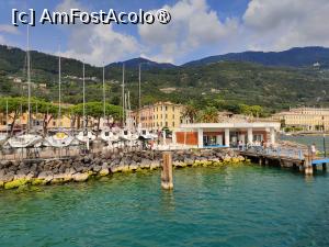 [P26] Navigând pe lacul Garda » foto by crismis
 - 
<span class="allrVoted glyphicon glyphicon-heart hidden" id="av1514915"></span>
<a class="m-l-10 hidden" id="sv1514915" onclick="voting_Foto_DelVot(,1514915,4749)" role="button">șterge vot <span class="glyphicon glyphicon-remove"></span></a>
<a id="v91514915" class=" c-red"  onclick="voting_Foto_SetVot(1514915)" role="button"><span class="glyphicon glyphicon-heart-empty"></span> <b>LIKE</b> = Votează poza</a> <img class="hidden"  id="f1514915W9" src="/imagini/loader.gif" border="0" /><span class="AjErrMes hidden" id="e1514915ErM"></span>